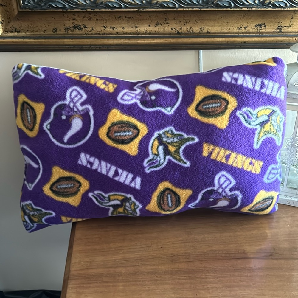 Vikings throw pillow